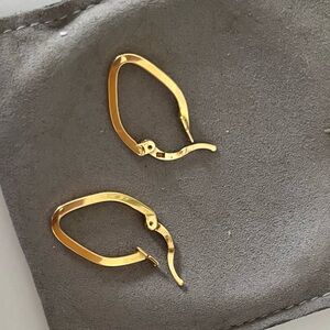 18k gold Italian earrings